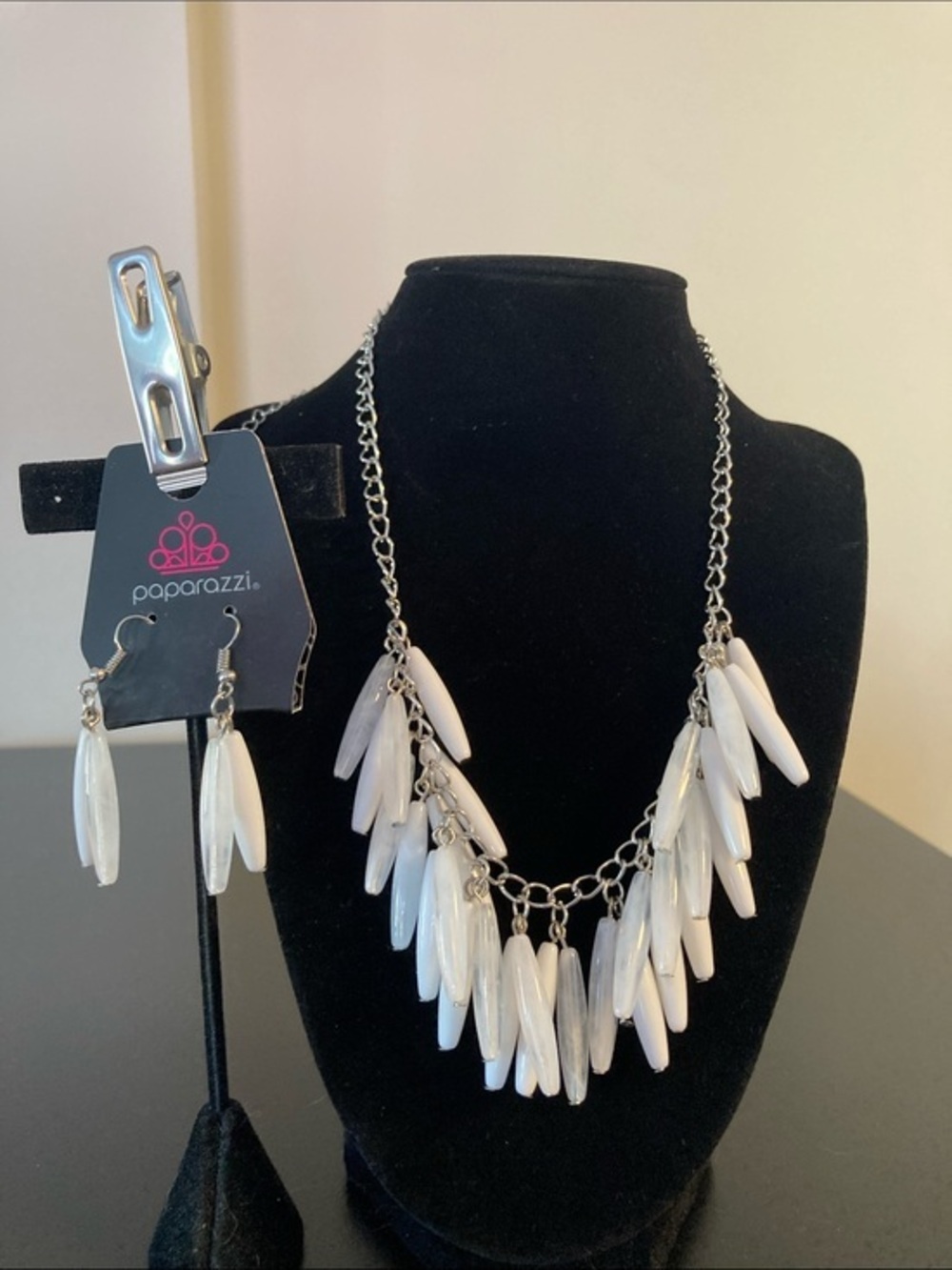 paparazzi Silver Chain Necklace with White Dagger Drops